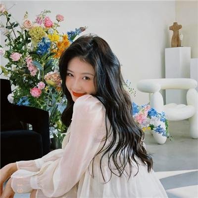 少女卡米拉